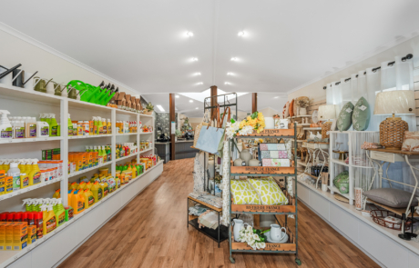 3, Manawee Gift Shop